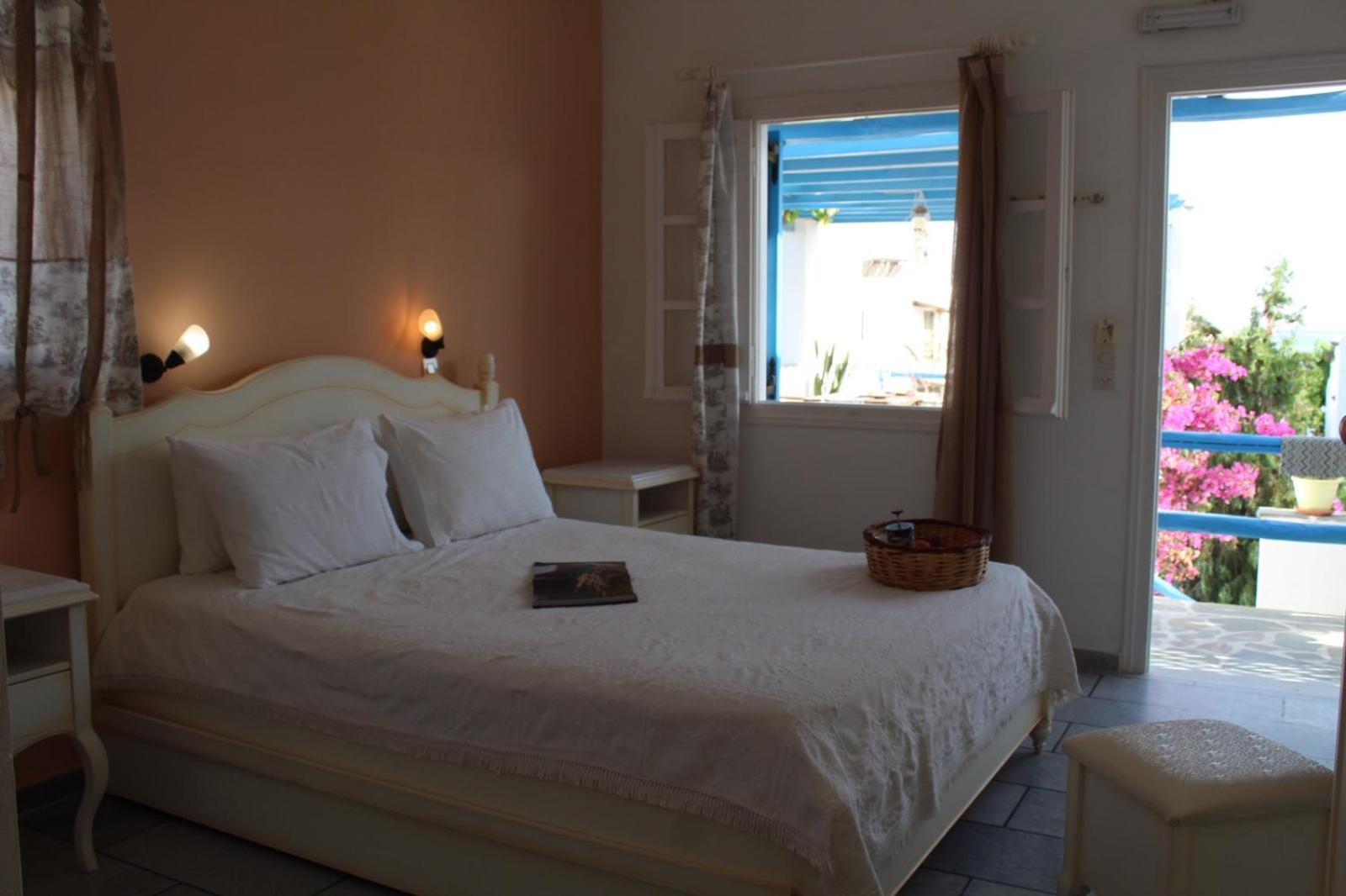 Sea View Apartments & Studios Ajía Ána Kültér fotó